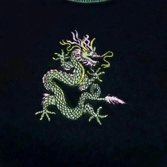 Brandy Melville Black and Green Embroidered Conor Dragon Cropped Tank Top SIze S - Picture 2 of 7